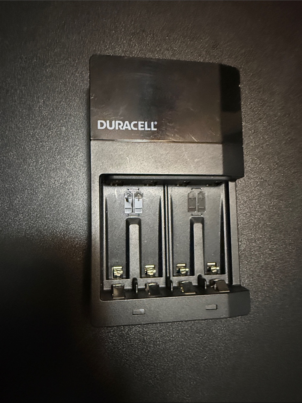Duracell Black Battery Charger for AA/AAA Rechargeables (Charger ONLY)